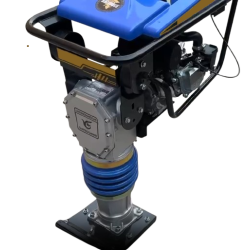 Pilonneuse thermique professionnelle moteur Honda GX160